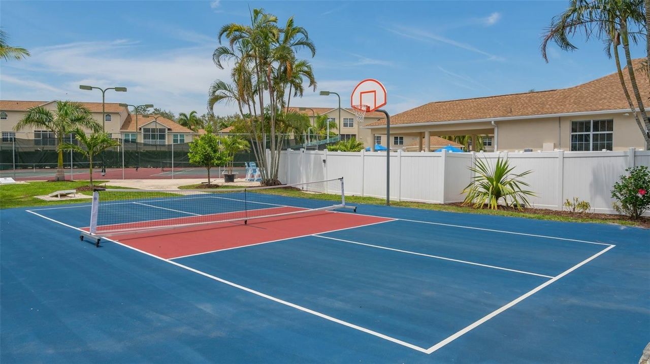 4275 Castlebridge Lane, Unit 1323, Sarasota, FL 34238 Photo