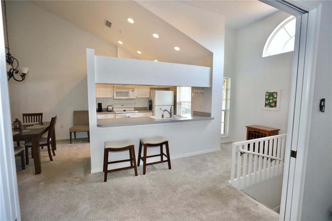 4275 Castlebridge Lane, Unit 1323, Sarasota, FL 34238 Photo