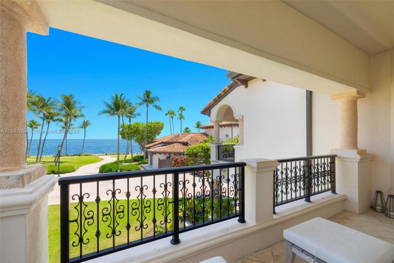 15122 Fisher Island Dr, Unit 15122, Miami Beach, FL 33109 Photo