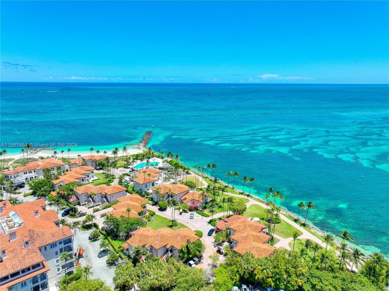 15122 Fisher Island Dr, Unit 15122, Miami Beach, FL 33109 Photo