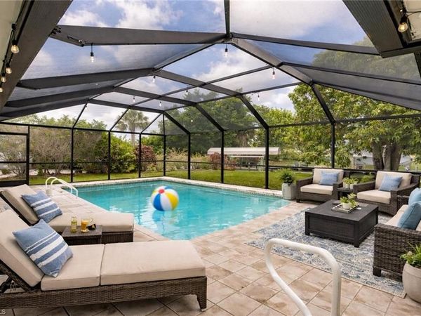 5246 Tower DR, CAPE CORAL, FL 33904