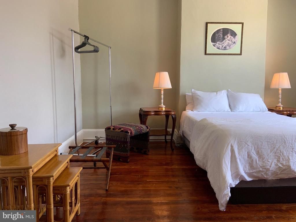 4913 Warrington Avenue, Unit 2, Philadelphia, PA 19143 Main Photo