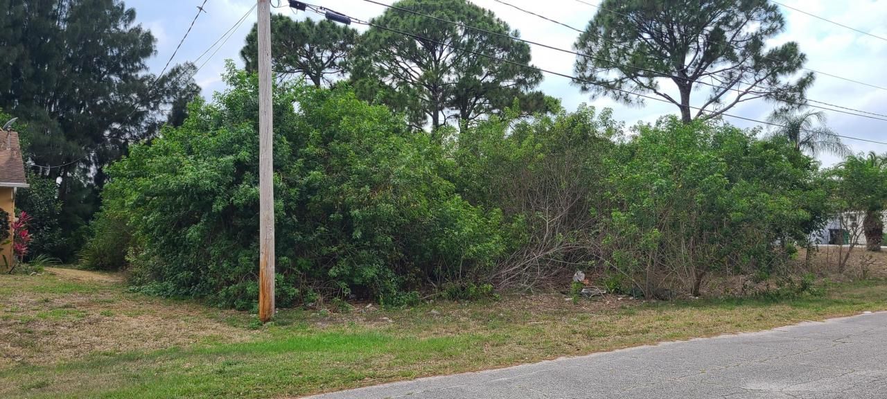 3243 SE Pinto Street, Port Saint Lucie, FL 34984 Photo