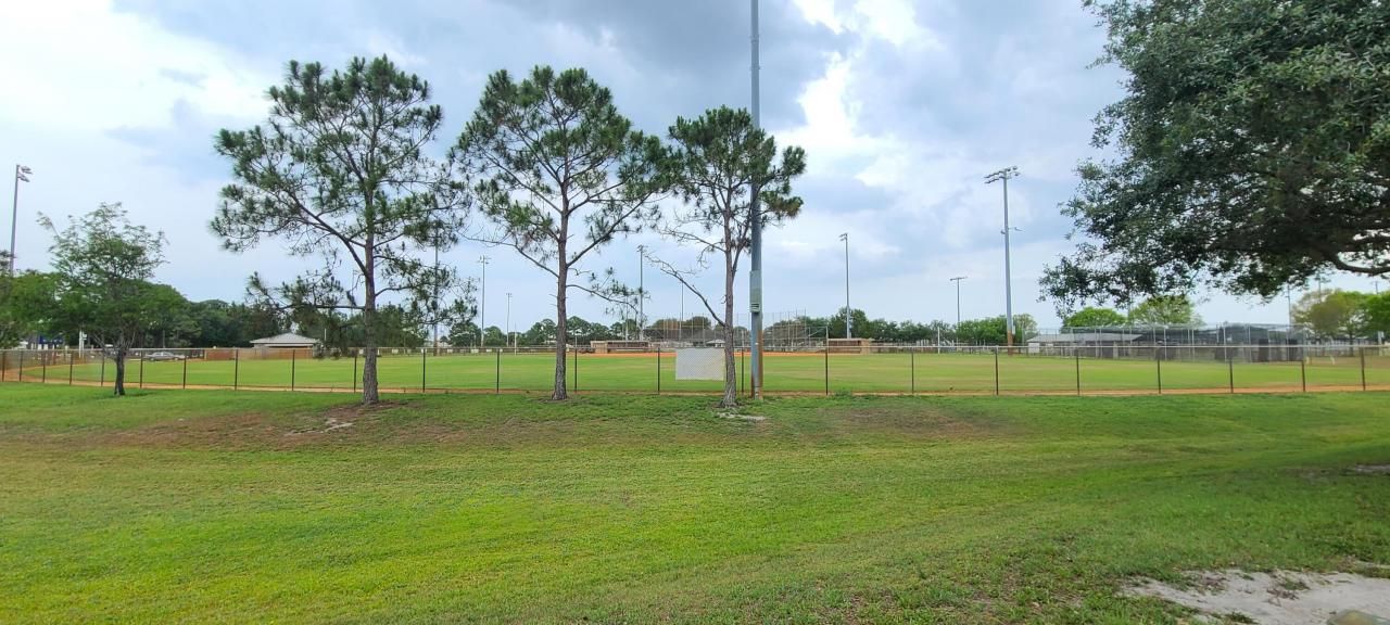 3243 SE Pinto Street, Port Saint Lucie, FL 34984 Photo