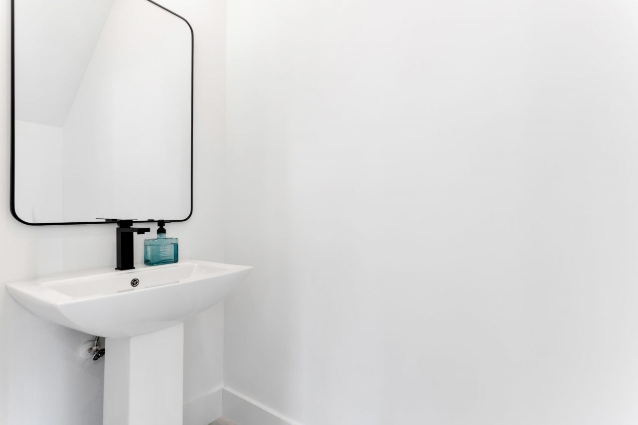 821 Rebecca Ln. Photo 10