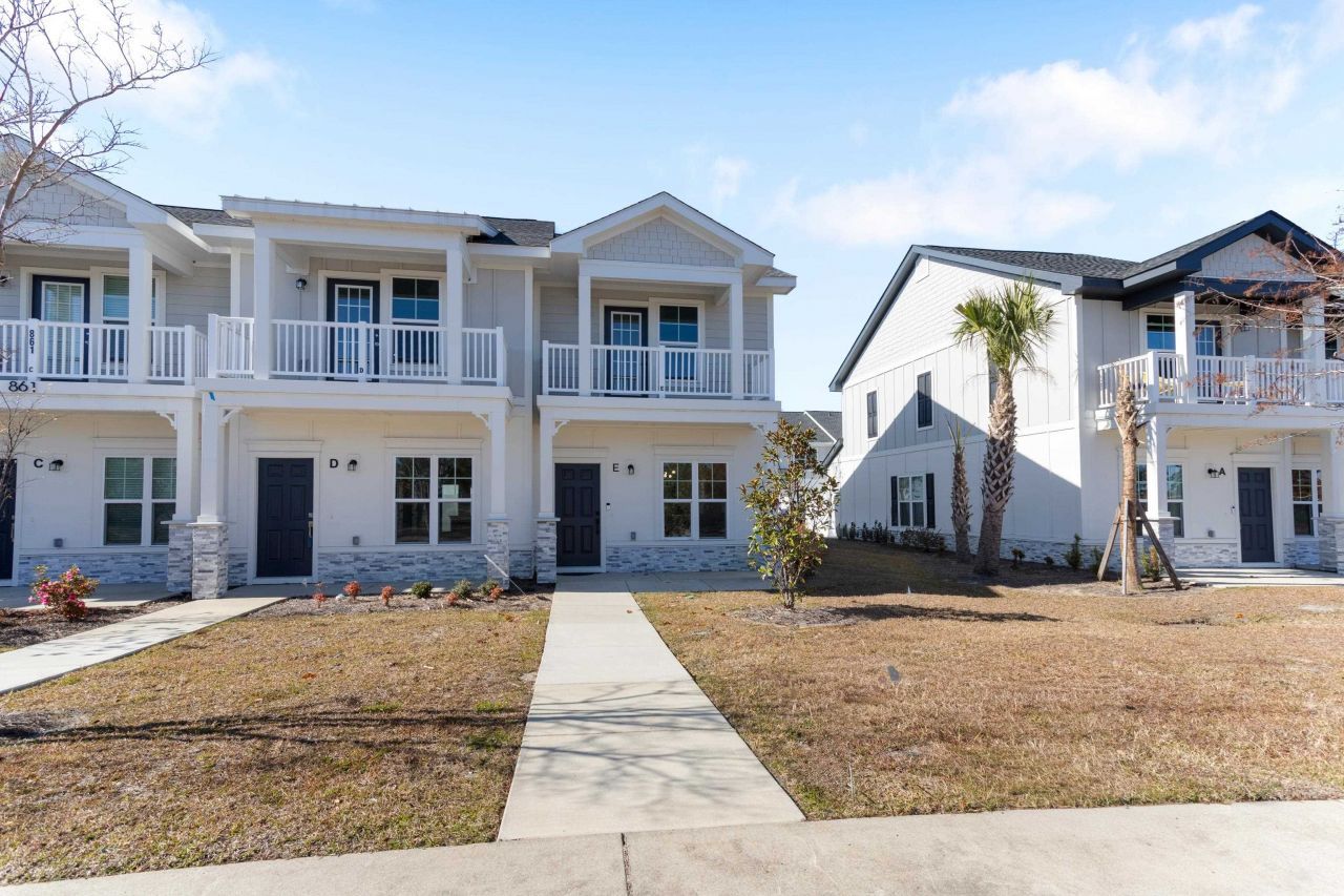 821 Rebecca Ln. Photo 28