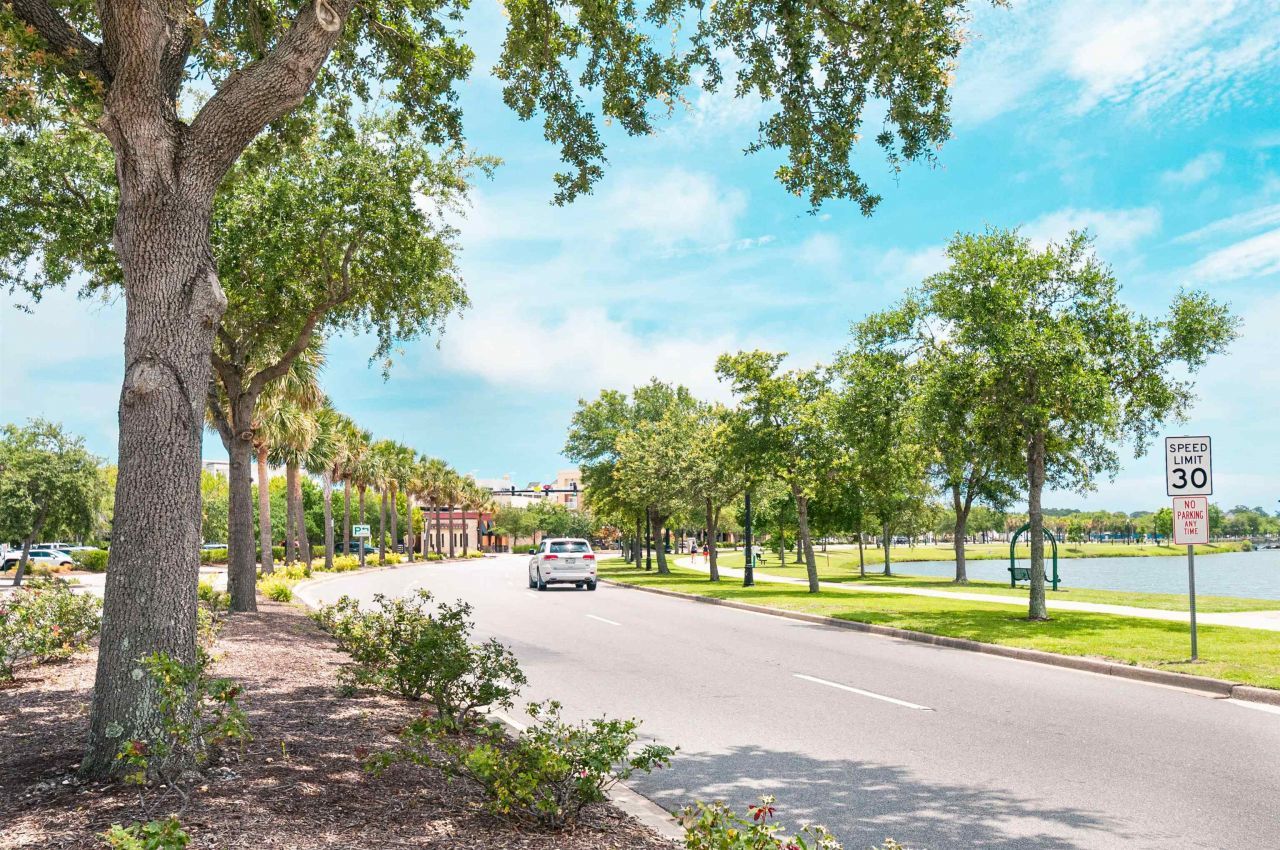 821 Rebecca Ln. Photo 36