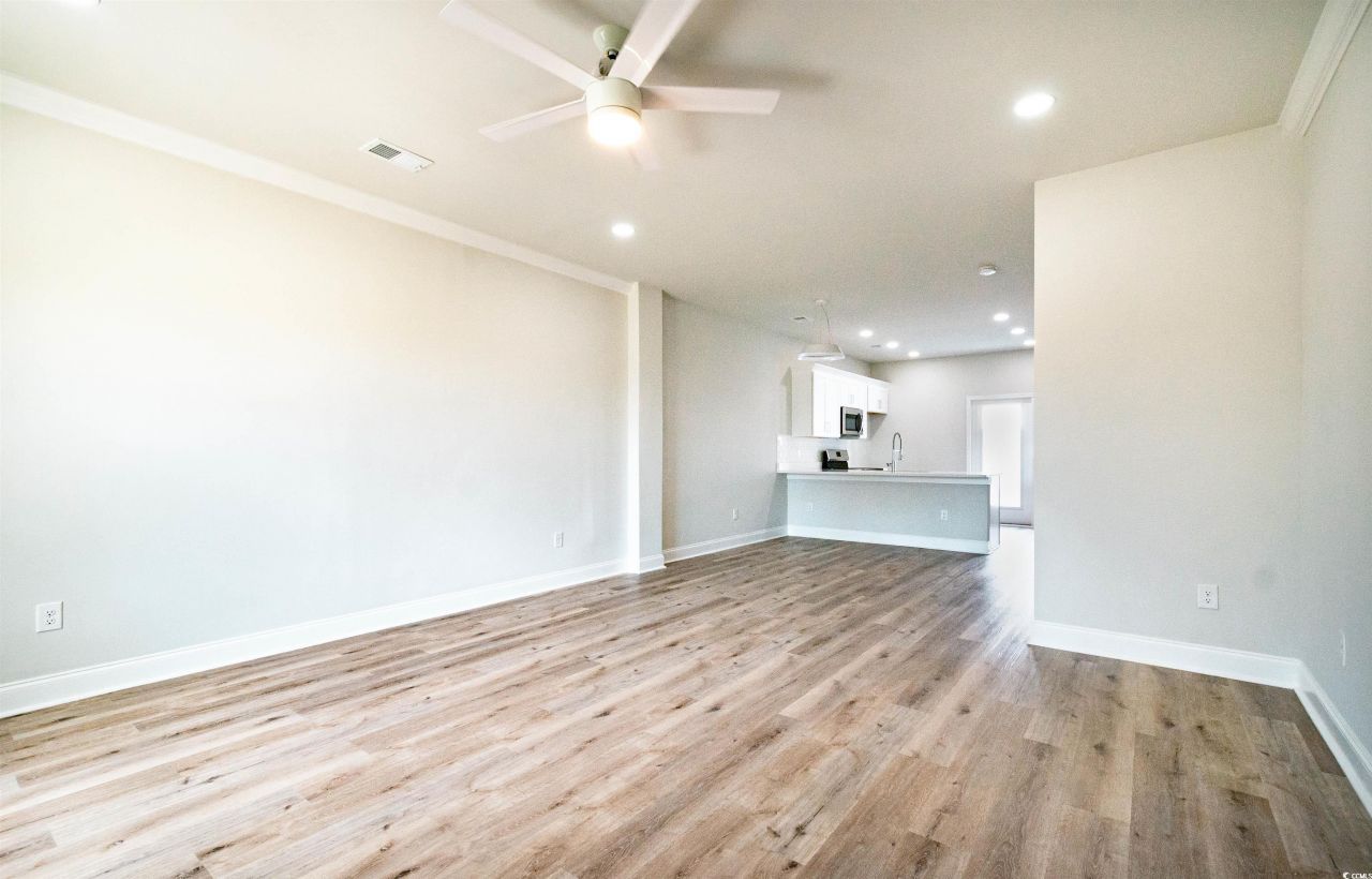 821 Rebecca Ln. Photo 5