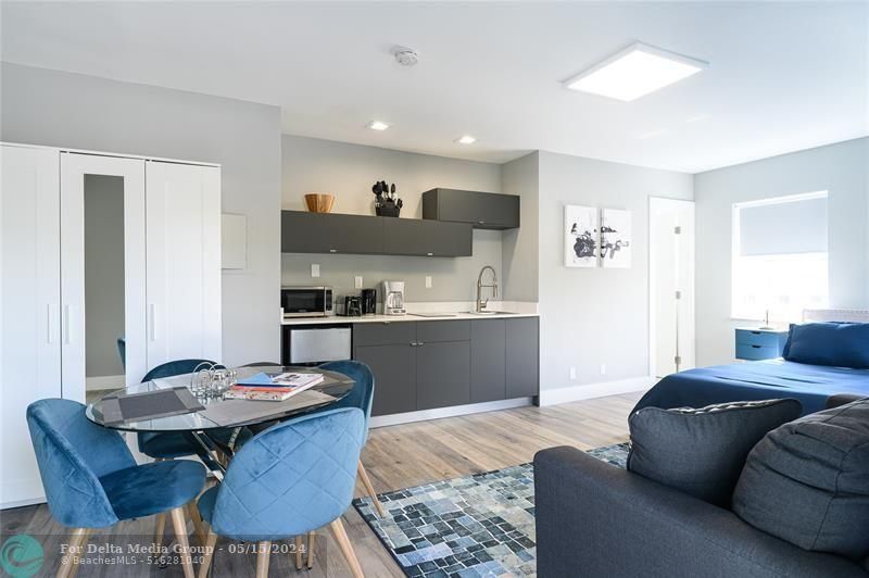 1020 N Victoria Park Road, Unit 23, Fort Lauderdale, FL 33304 Photo