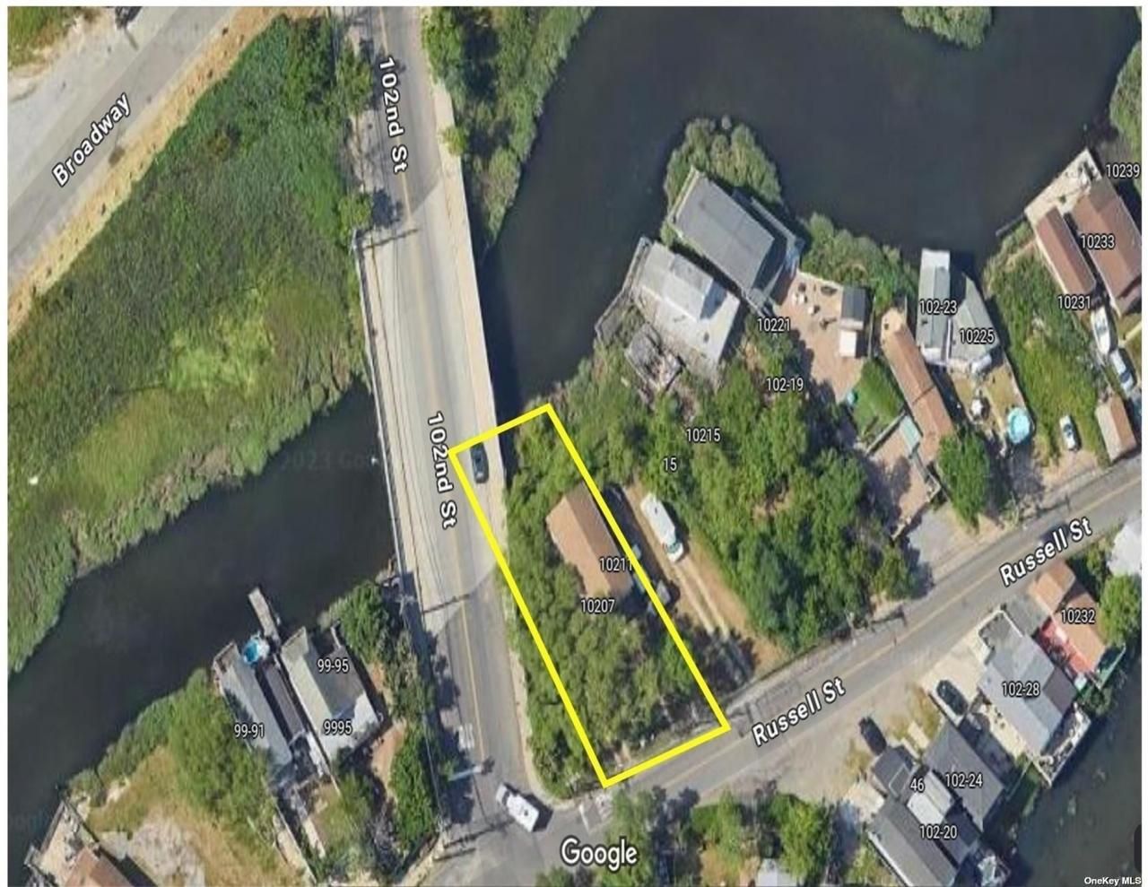 102-07 Russell Street, Howard Beach, NY 11414 Main Photo