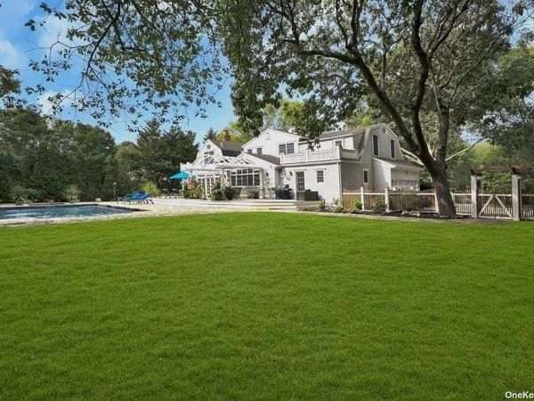 11 Pheasant Lane, Remsenburg, NY 11960