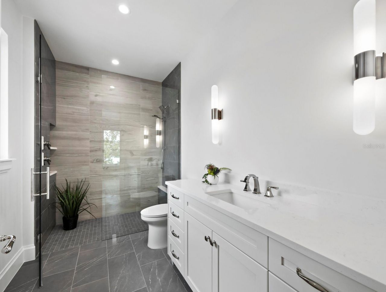 3550 Flamingo Avenue, Sarasota, FL 34242 Photo