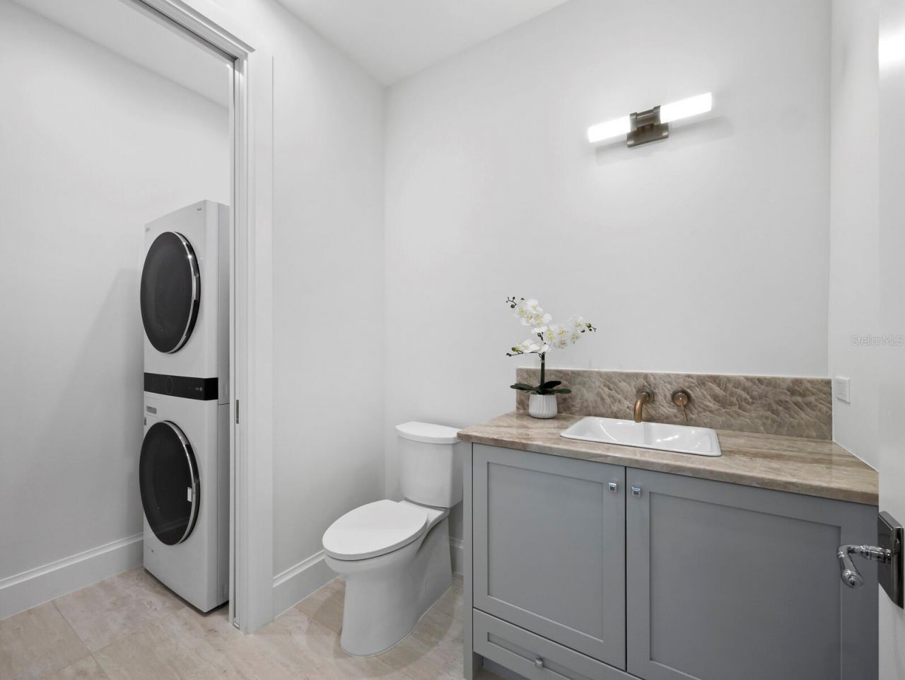 3550 Flamingo Avenue, Sarasota, FL 34242 Photo