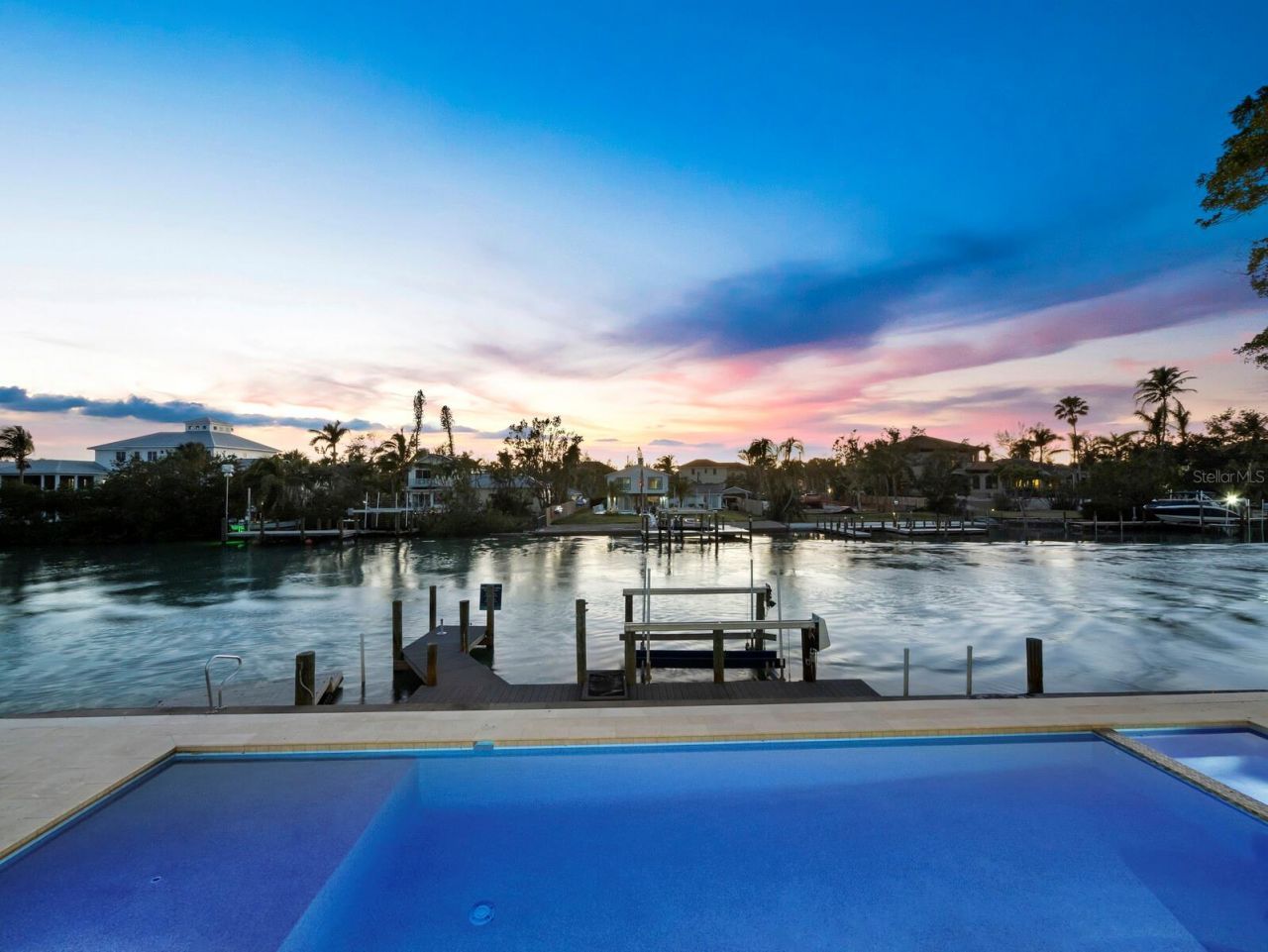 3550 Flamingo Avenue, Sarasota, FL 34242 Photo