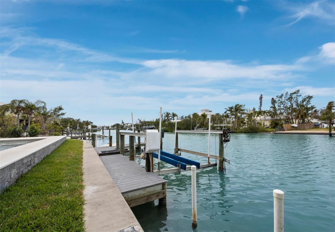 3550 Flamingo Avenue, Sarasota, FL 34242 Photo