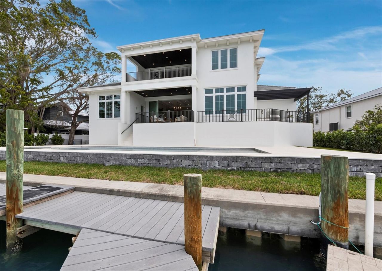 3550 Flamingo Avenue, Sarasota, FL 34242 Photo