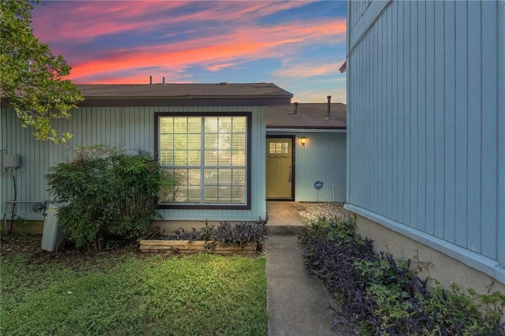 4819 Misty Slope Ln, Austin, TX 78744 Main Photo