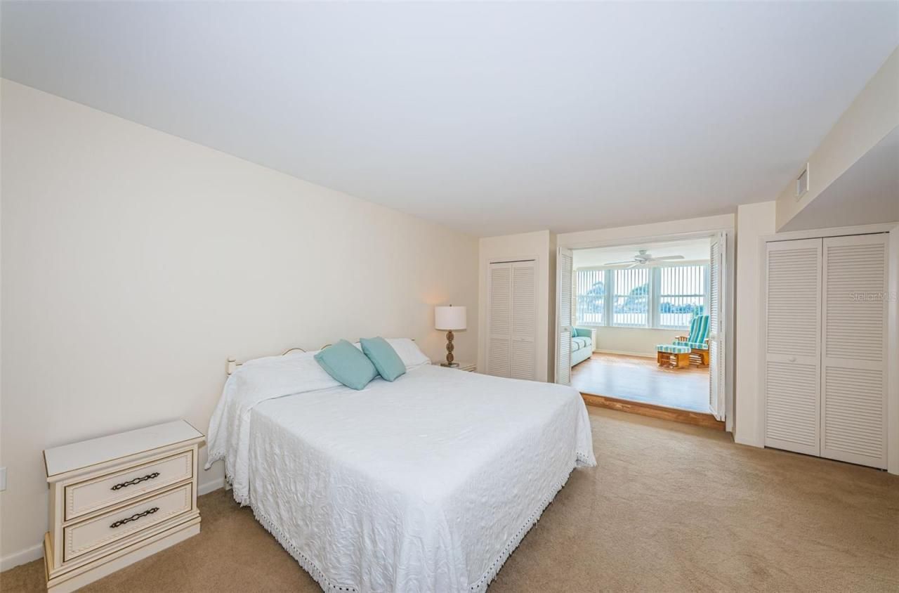 5130 Brittany Drive S, Unit 202, Saint Petersburg, FL 33715 Photo