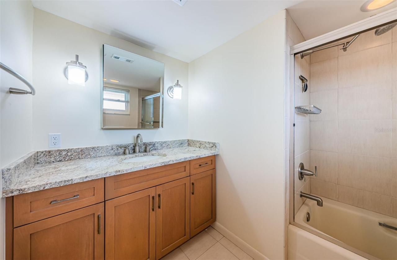 5130 Brittany Drive S, Unit 202, Saint Petersburg, FL 33715 Photo