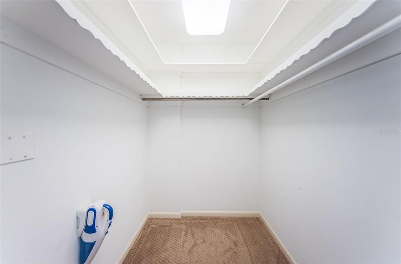 5130 Brittany Drive S, Unit 202, Saint Petersburg, FL 33715 Photo