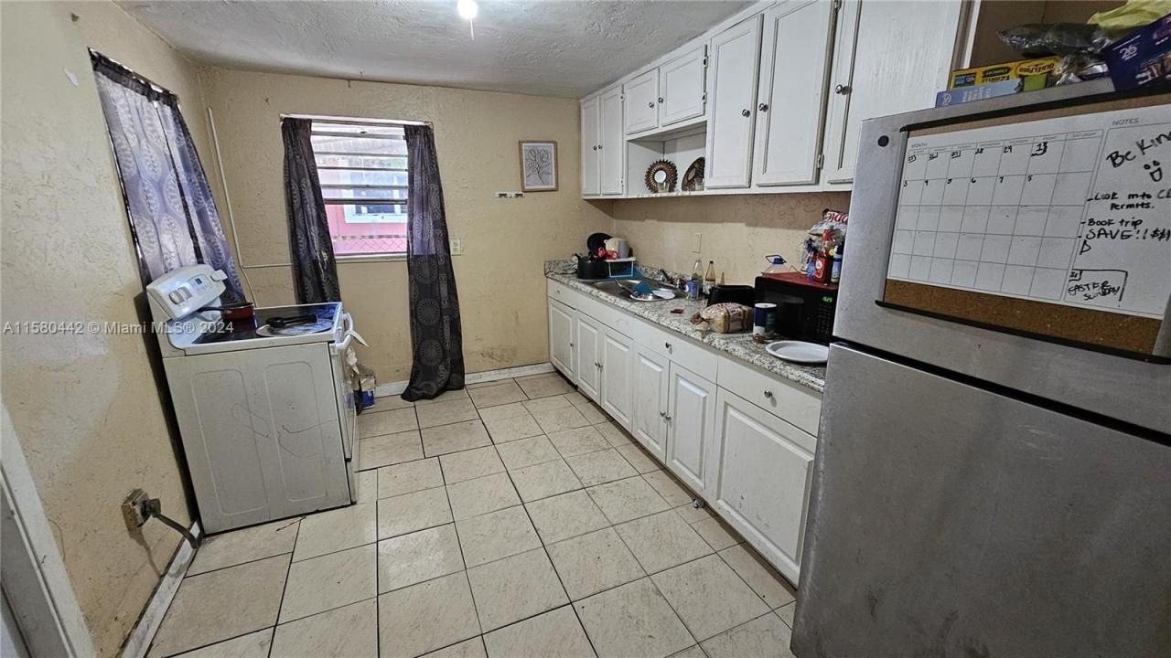 2114 NW 5th St, Pompano Beach, FL 33069 Photo