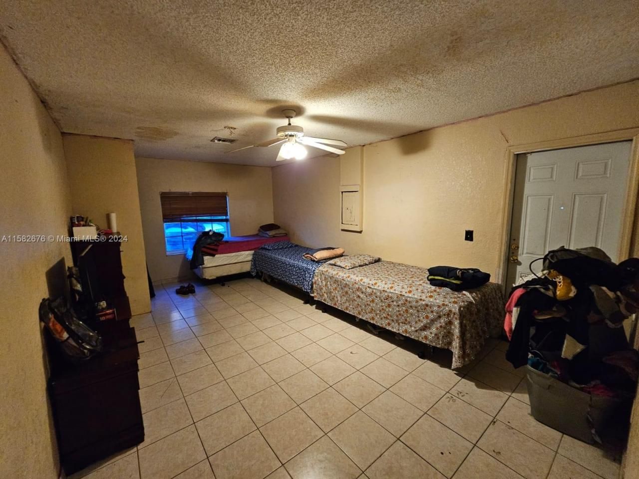 725 NW 19th Ter, Fort Lauderdale, FL 33311 Photo