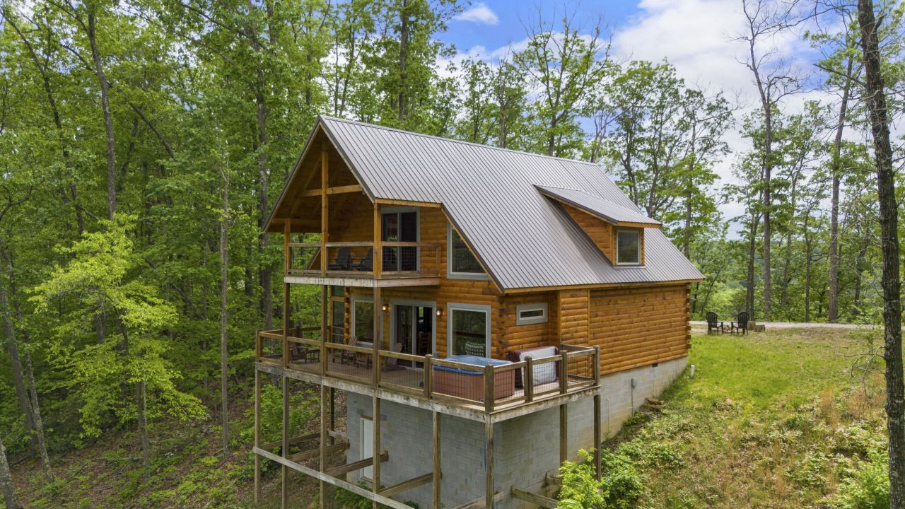 787 Heavenly, Frenchburg, KY 40322