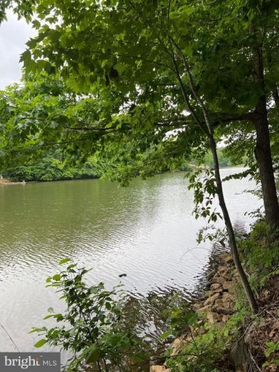 CRESTVIEW RD, WIRTZ, VA 24184