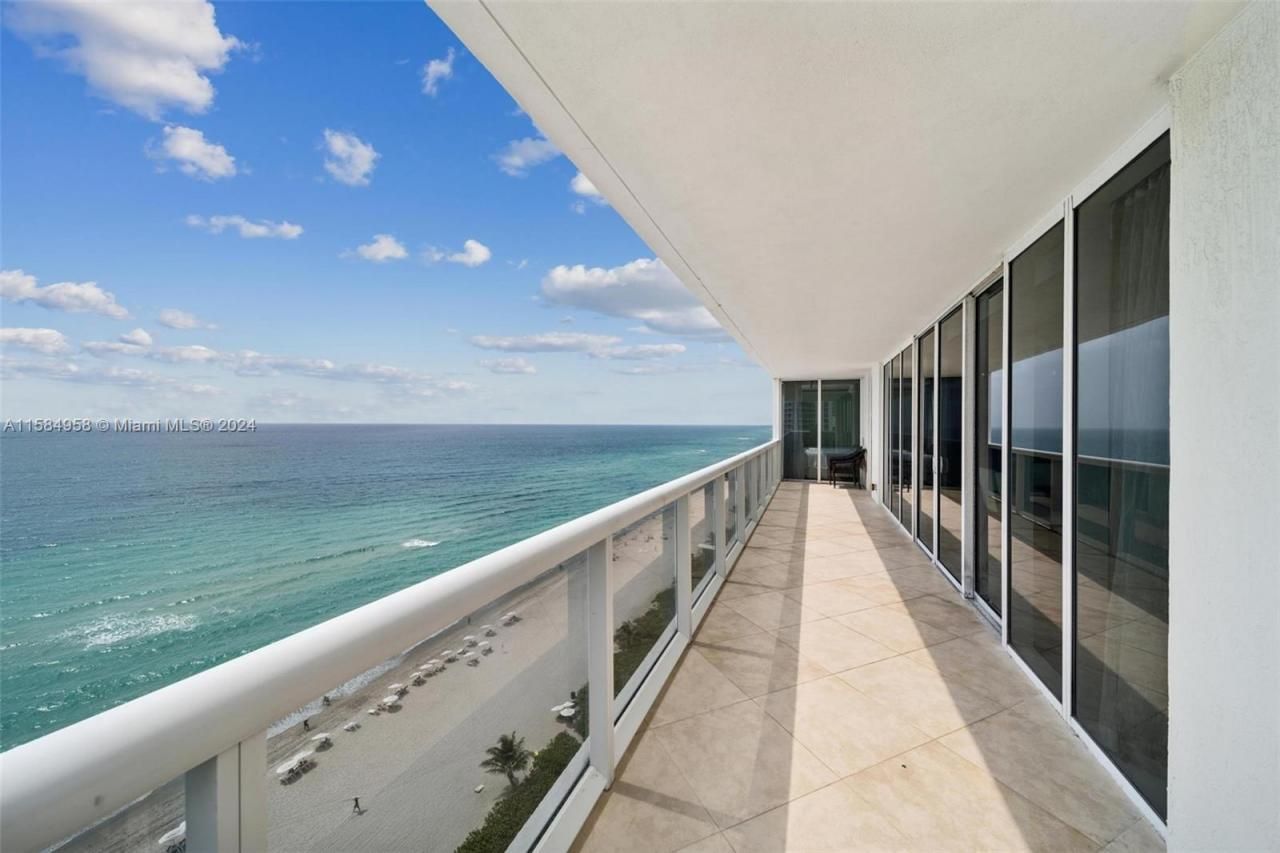 1830 S Ocean Dr, Unit 1701, Hallandale Beach, FL 33009 Photo