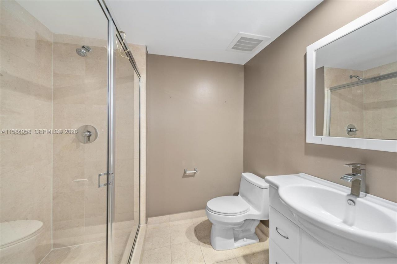 1830 S Ocean Dr, Unit 1701, Hallandale Beach, FL 33009 Photo