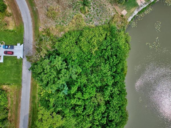 6942 MEXICAN HAT DRIVE, SEBRING, FL 33872