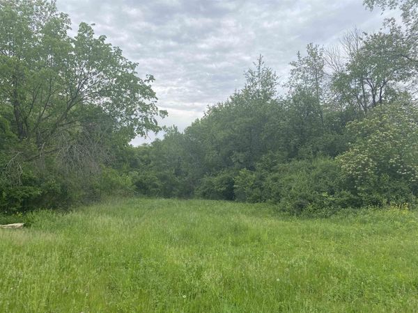 940 Calhoun Drive, Platteville, WI 53818