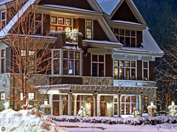 12328 Crystal Mountain Drive, Unit 335B, Thompsonville, MI 49683