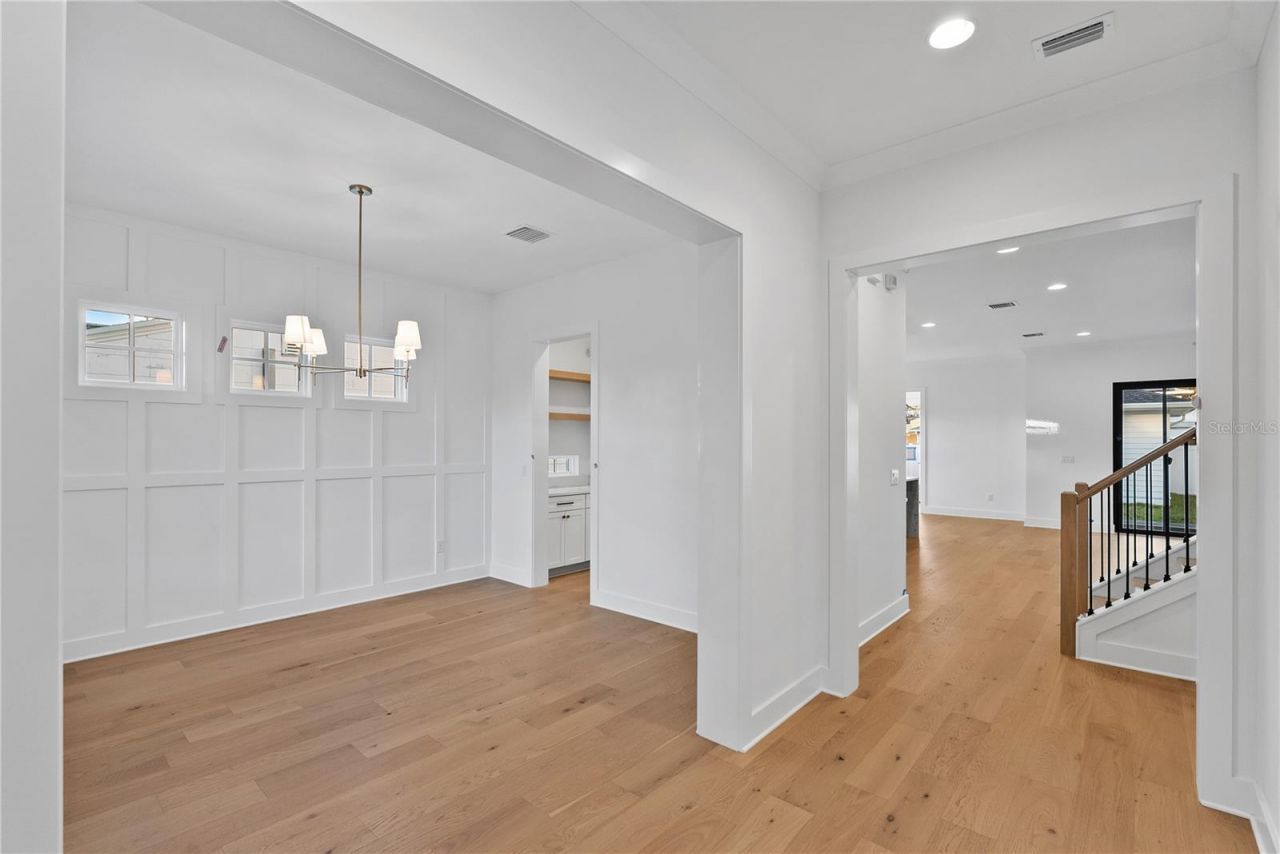 2823 4th Avenue N, Saint Petersburg, FL 33713 Photo