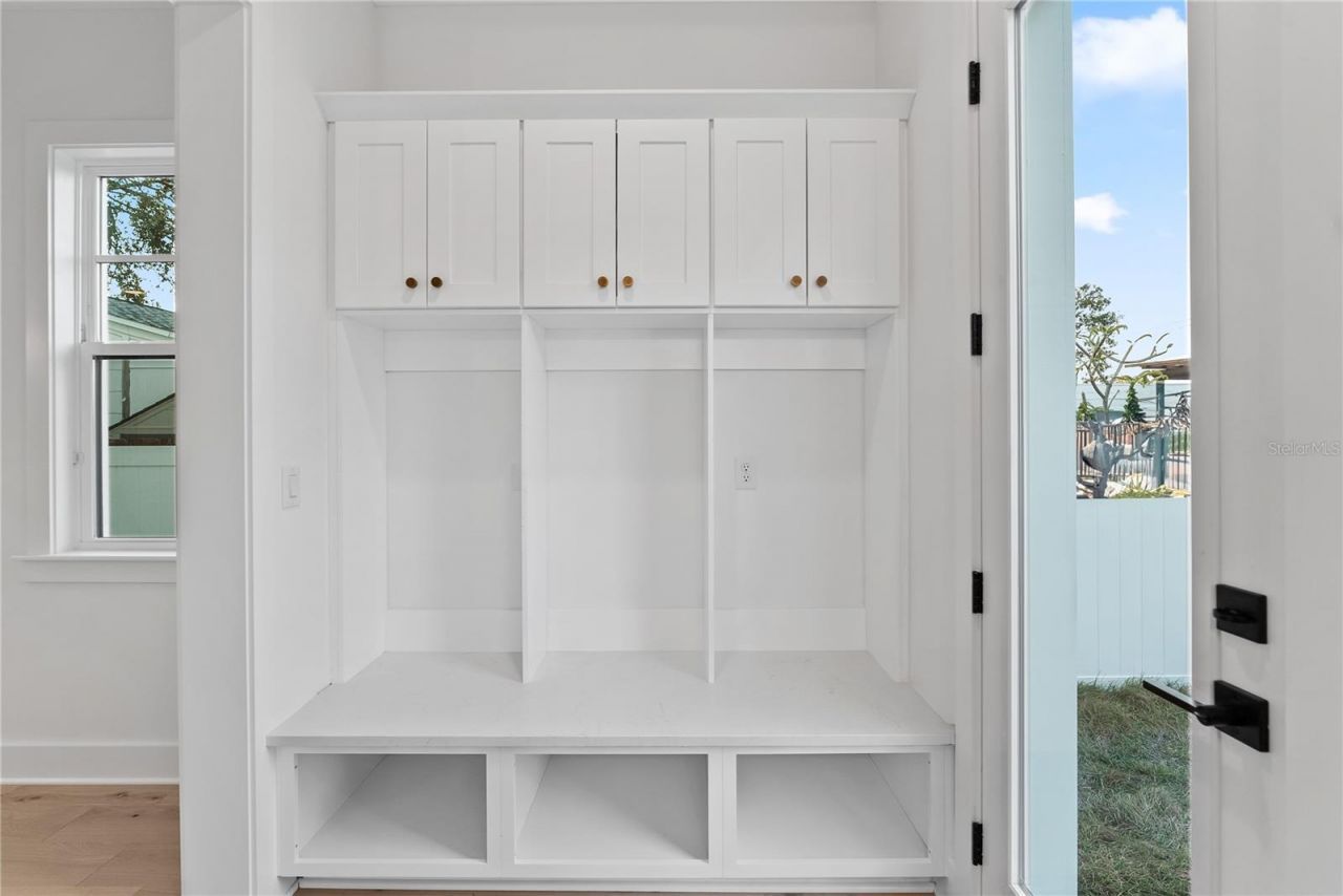 2823 4th Avenue N, Saint Petersburg, FL 33713 Photo