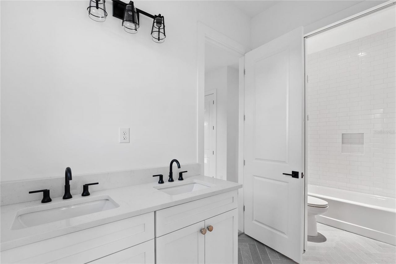 2823 4th Avenue N, Saint Petersburg, FL 33713 Photo