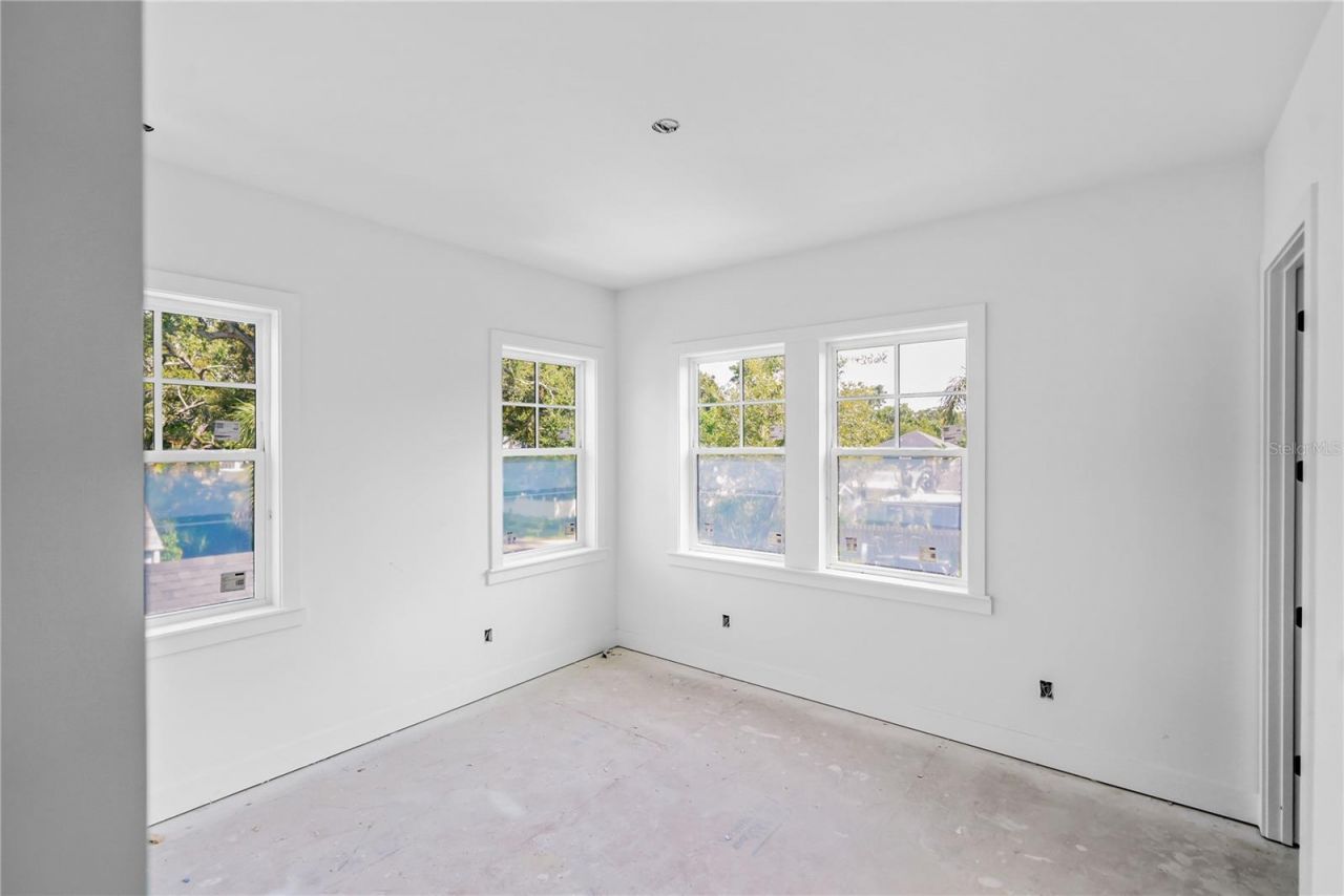 2823 4th Avenue N, Saint Petersburg, FL 33713 Photo