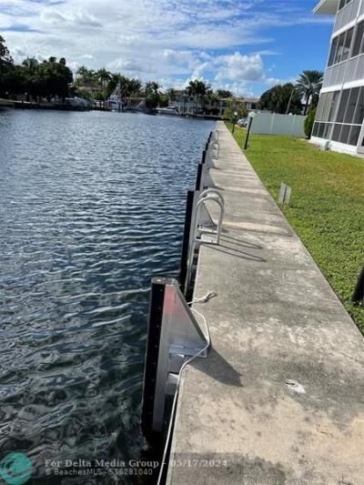 450 Paradise Isle Blvd, Hallandale Beach, FL 33009 Photo