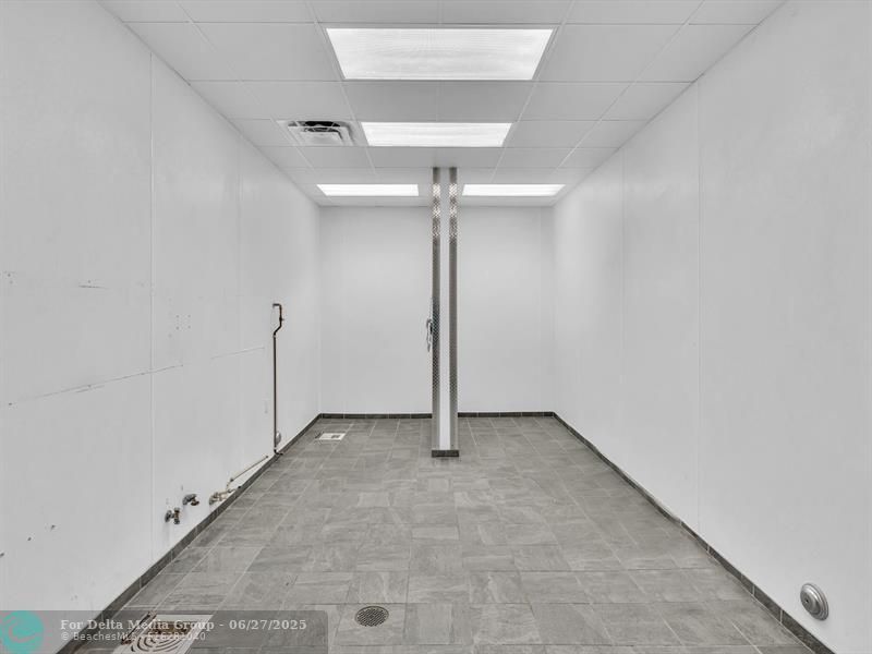 2200 N University Dr, Sunrise, FL 33322 Photo