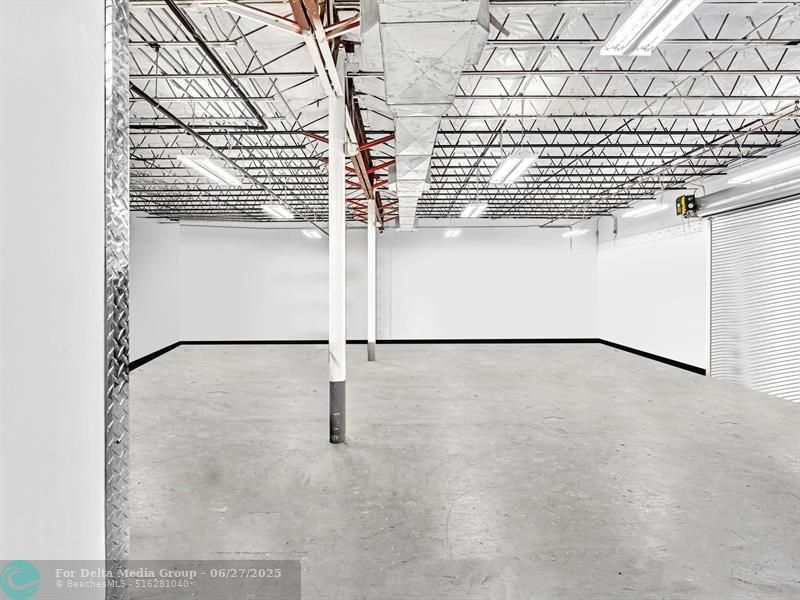 2200 N University Dr, Sunrise, FL 33322 Photo