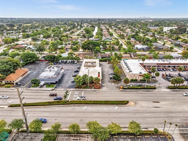 2200 N University Dr, Sunrise, FL 33322 Photo