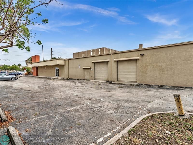 2200 N University Drive, Sunrise, FL 33322 Photo