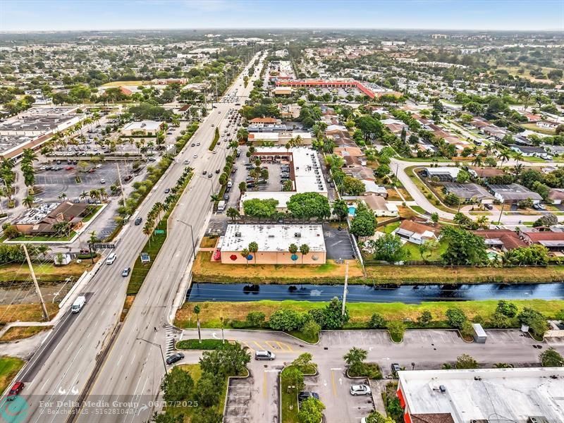 2200 N University Drive, Sunrise, FL 33322 Photo