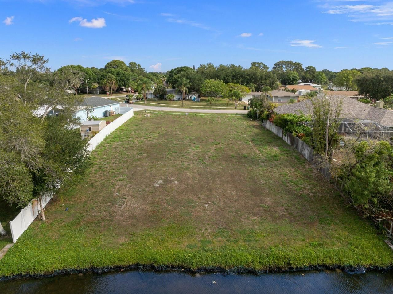 420 NE Cornwall Avenue, Port Saint Lucie, FL 34983 Photo