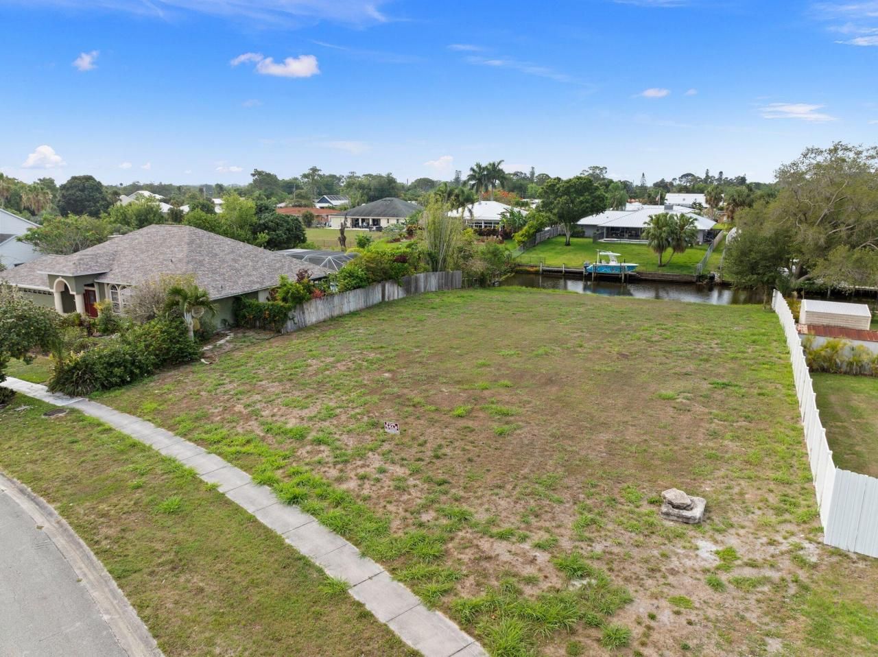 420 NE Cornwall Avenue, Port Saint Lucie, FL 34983 Photo