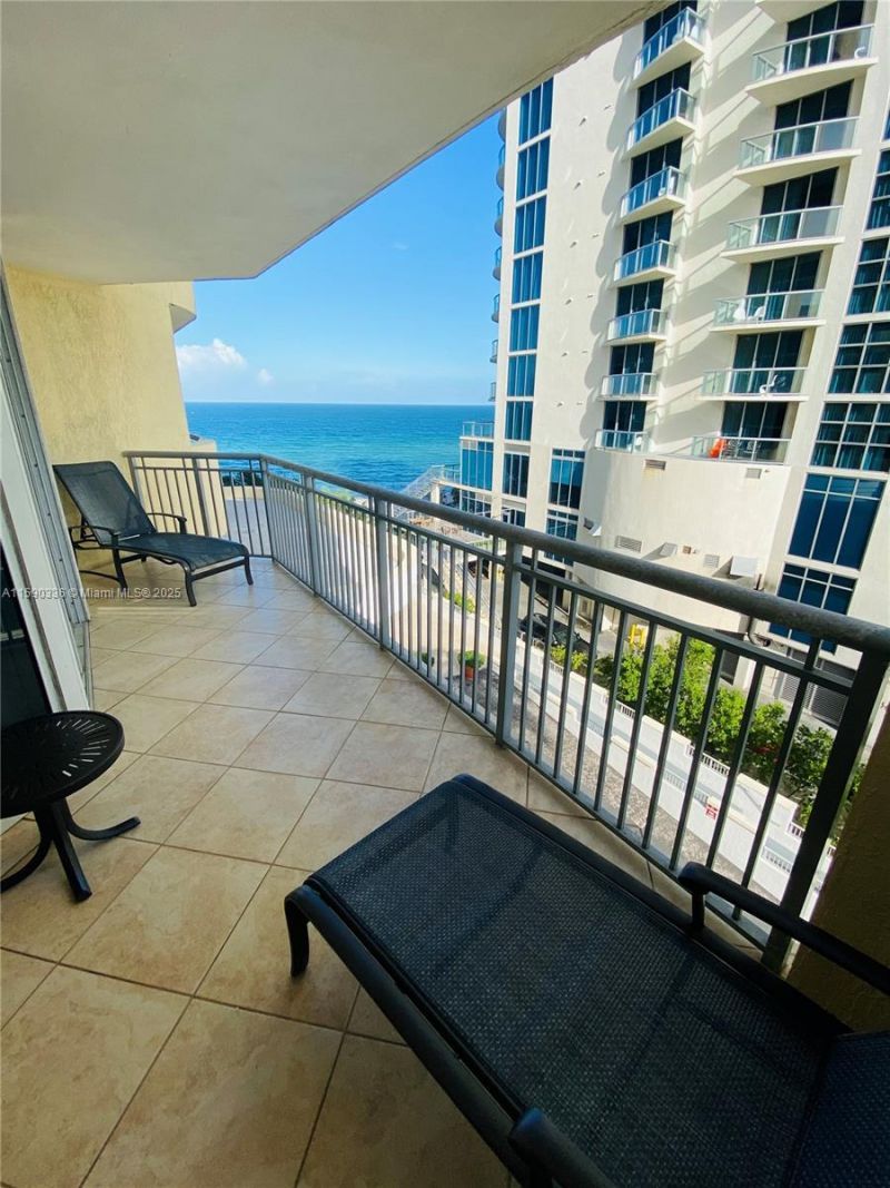 17375 Collins Ave, Unit 705, Sunny Isles Beach, FL 33160 Photo
