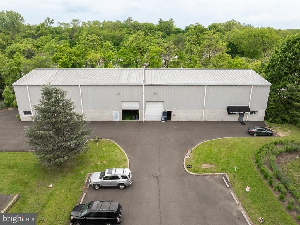 220 S Chestnut Street, Ambler, PA 19002 Main Photo