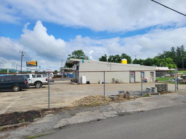 1161 S Cumberland Street, Morristown, TN 37813