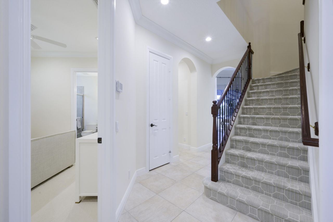 7030 Isla Vista Drive, West Palm Beach, FL 33412 Photo