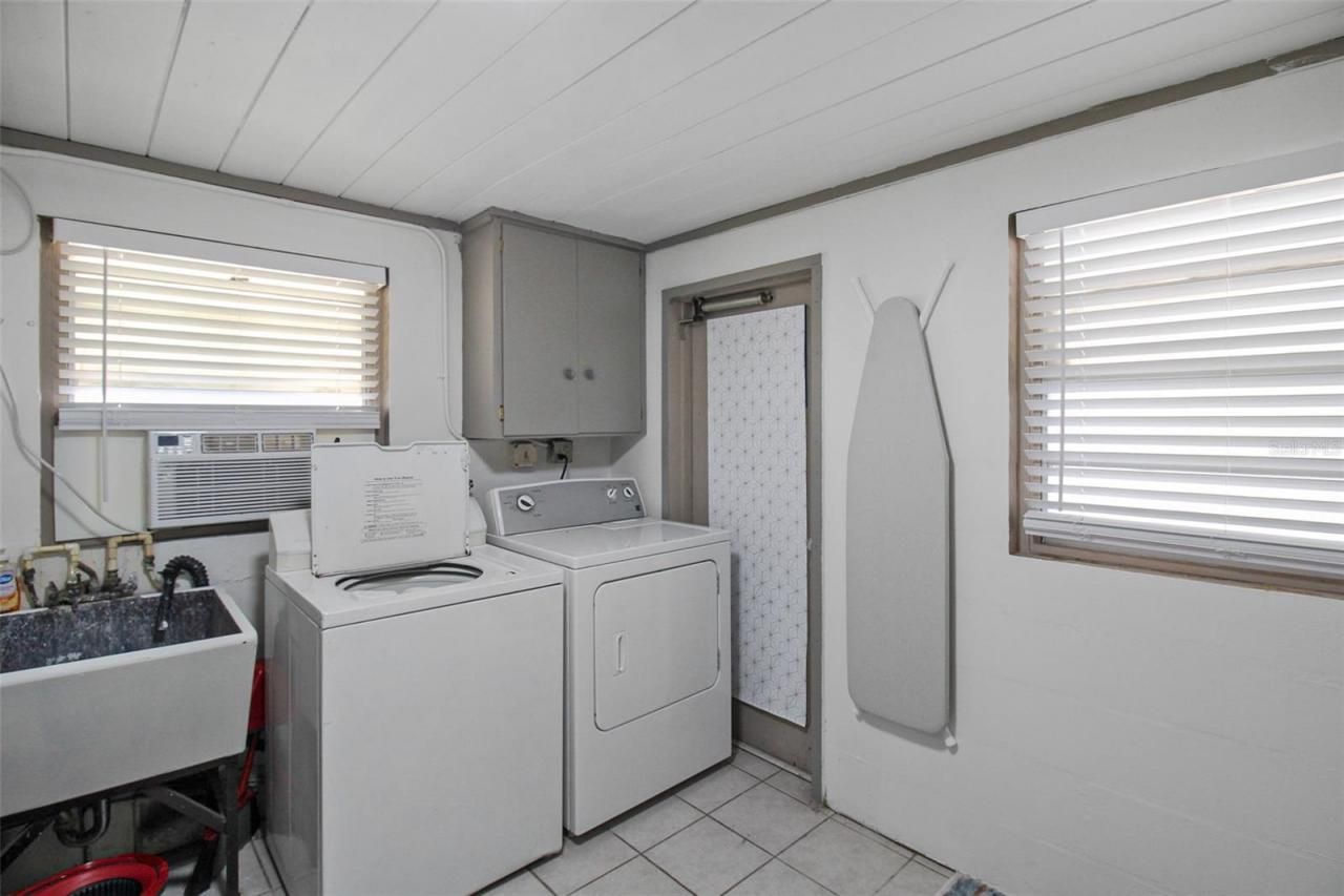 2403 19th Avenue W, Bradenton, FL 34205 Photo